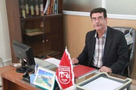 تماشاگران در اعتراض به داوری هم ابتکار به خرج دهند
